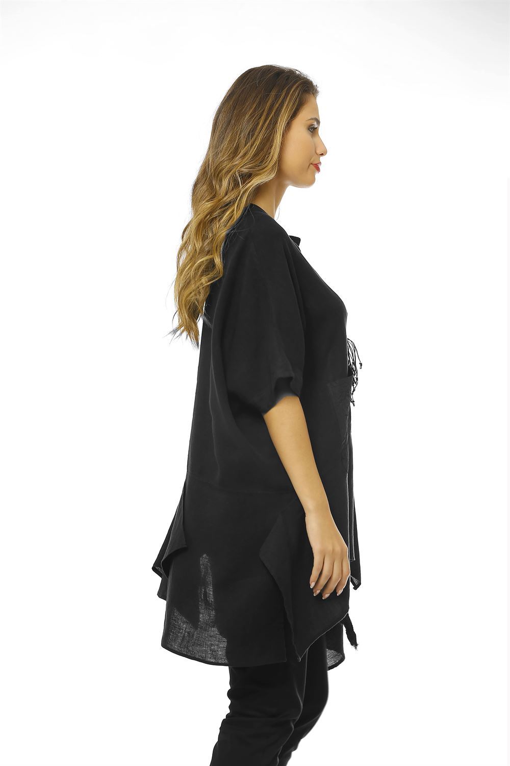 قميص كتان مع جيب Krأş-أسود